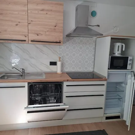 Apartma Elizabeta Libelice